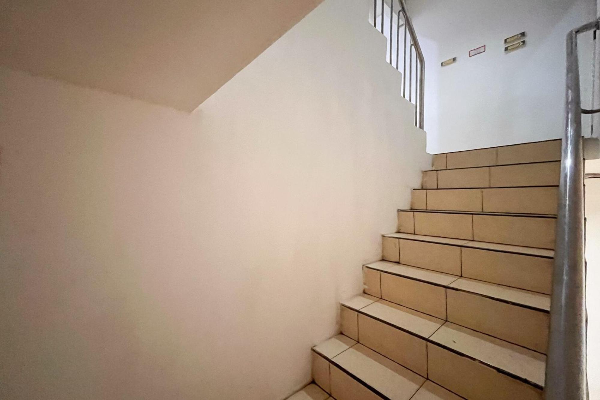 Reddoorz Near Underpass Simpang Patal Palembang Hotel Eksteriør billede